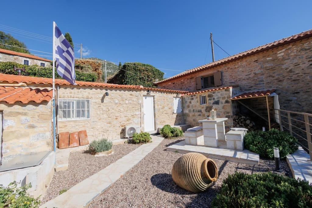Villa Somatiana- Traditional Stone House , West Mani Thalámai Extérieur photo